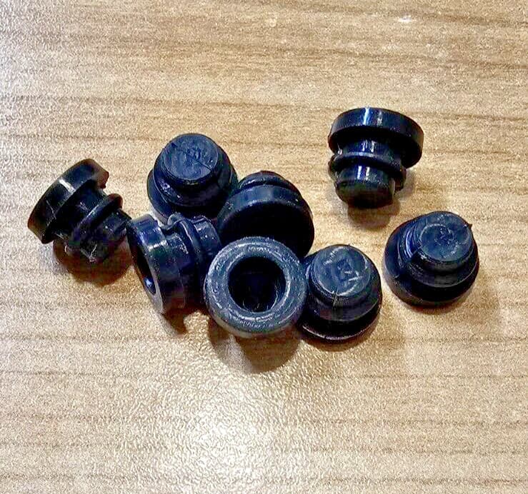 Motorhome / Caravan Dometic style Hob Pan Support Grommet Kit X 8 – 44990001222