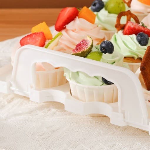 B&Q -  3 Tier Stackable Cupcake Carrier Box Muffin Cake Holder Plastic Clear Container - Image 3