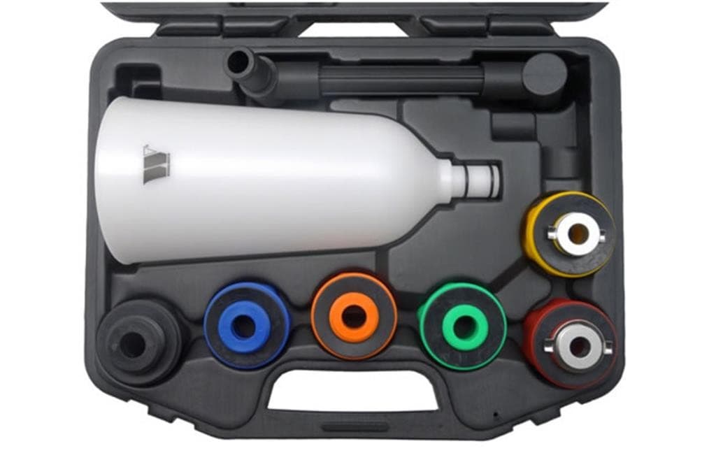 Welzh Werkzeug 7 Piece Universal Car Engine Oil Filling Device With Adapors